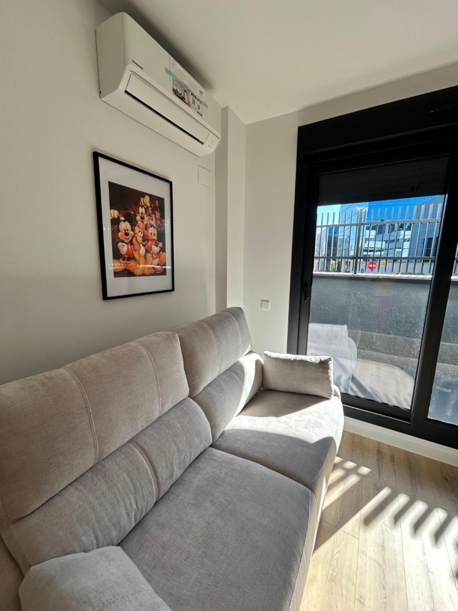 Estudios Homer Y Disney Con Piscina Olimpica Climatizada, Exterior,Gimnasio, Coworking, Netflix Y Wifi Gratis San Sebastián de los Reyes Exterior foto