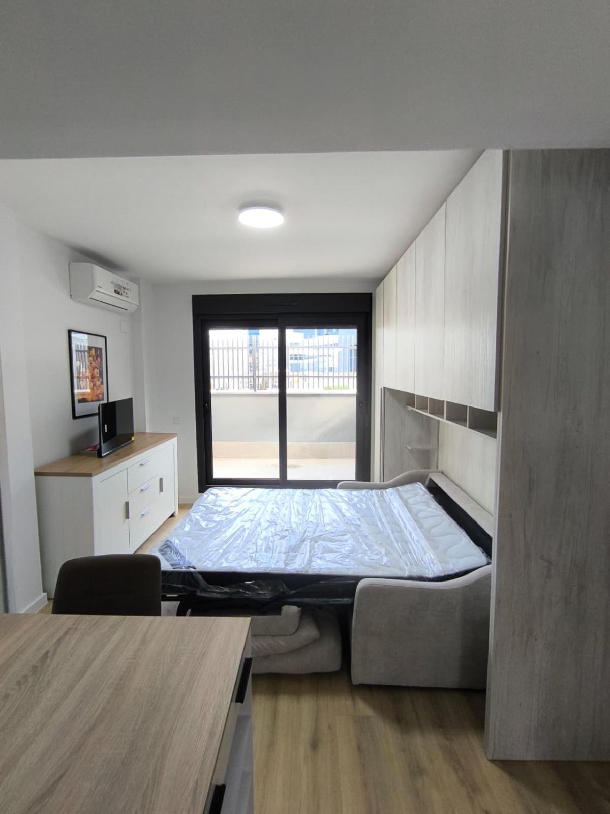 Estudios Homer Y Disney Con Piscina Olimpica Climatizada, Exterior,Gimnasio, Coworking, Netflix Y Wifi Gratis San Sebastián de los Reyes Exterior foto